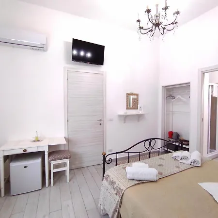 Dove Nasce Il Sole B&B 니콜로시